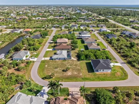 10056 Lebanon Drive Port Charlotte FL 33981