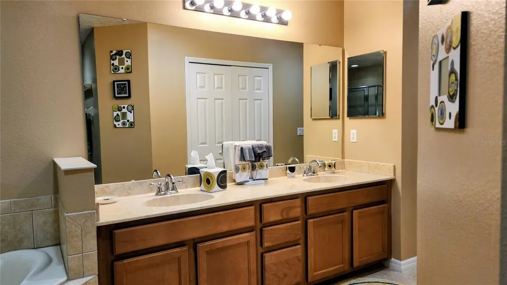 1915 Acacia Drive Kissimmee FL 34758