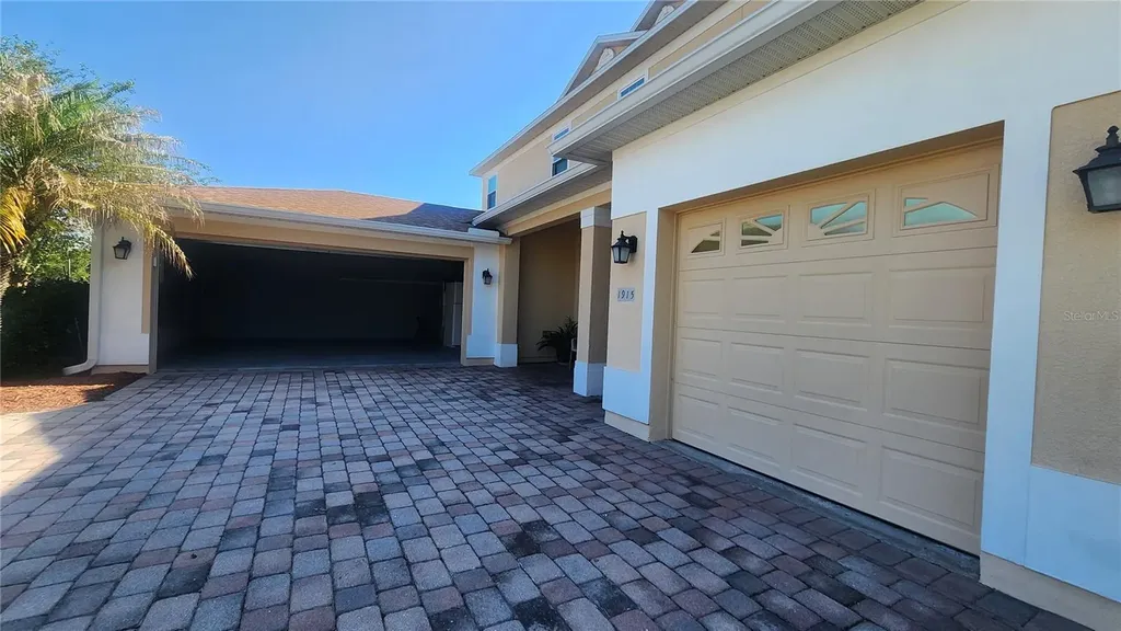 1915 Acacia Drive Kissimmee FL 34758
