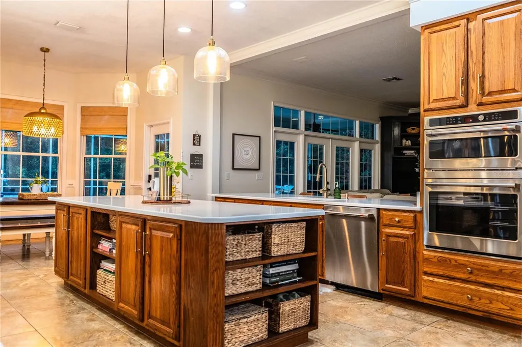 7375 Millbrook Oaks Drive Lakeland FL 33813