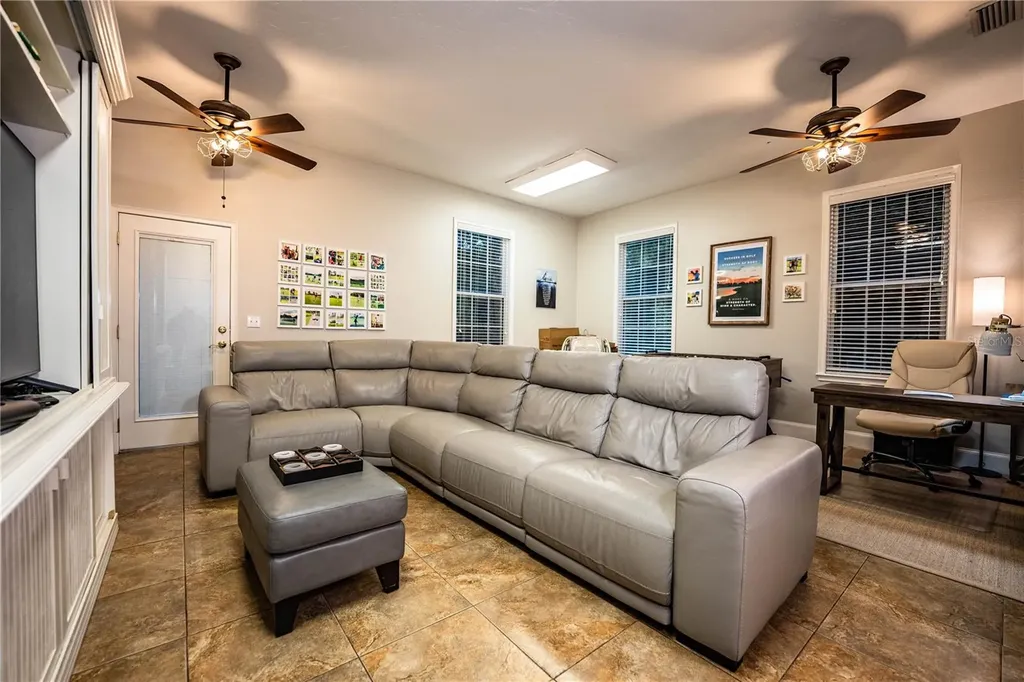 7375 Millbrook Oaks Drive Lakeland FL 33813