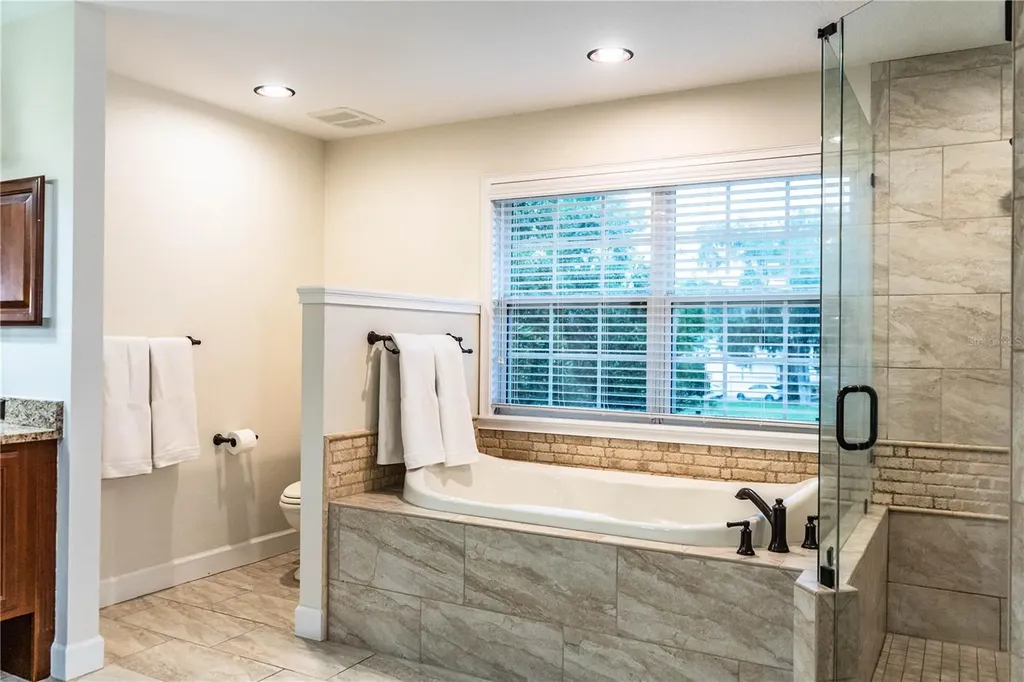 7375 Millbrook Oaks Drive Lakeland FL 33813