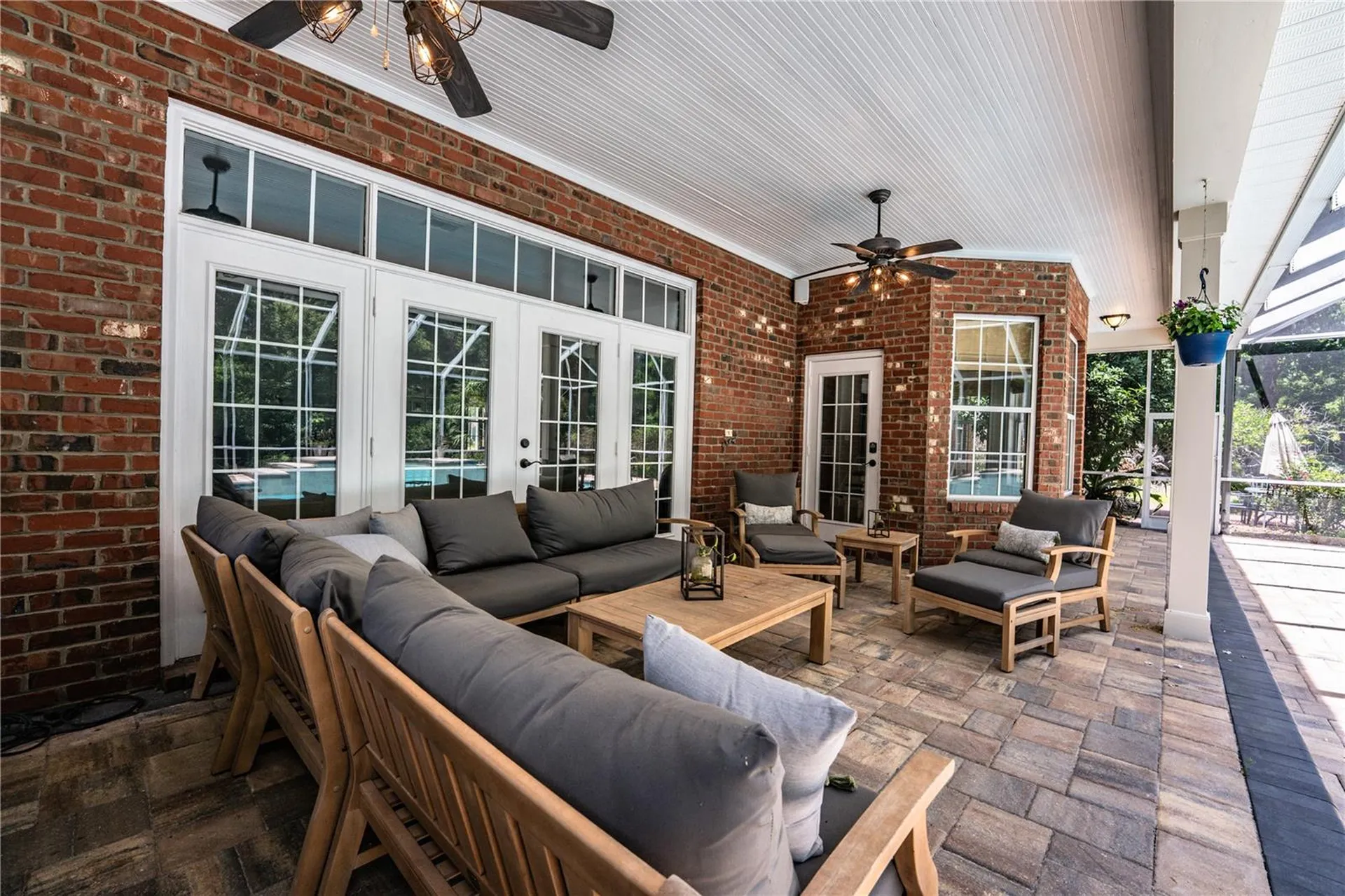 7375 Millbrook Oaks Drive Lakeland FL 33813