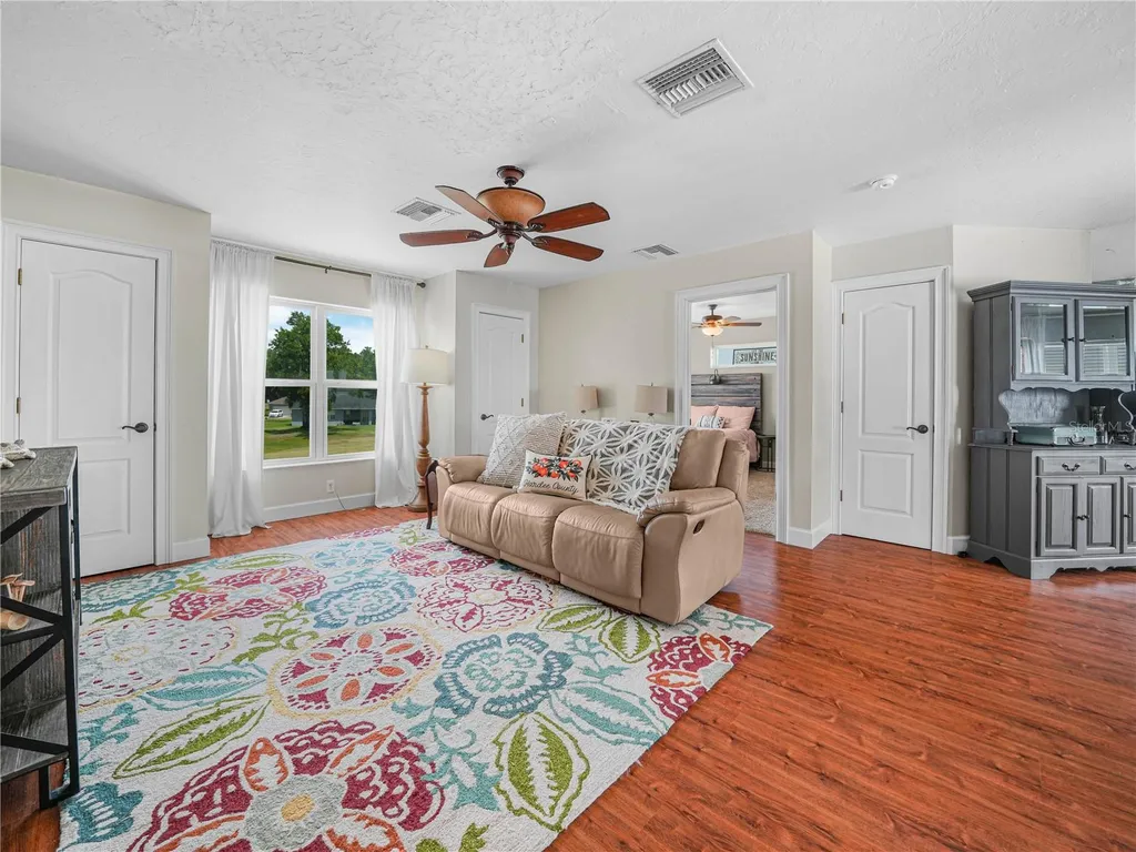 2910 Fairway Bowling Green FL 33834