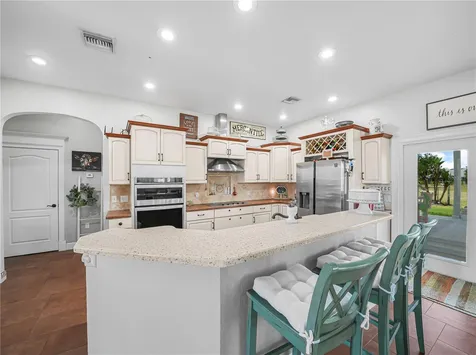 2910 Fairway Bowling Green FL 33834