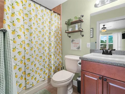 2910 Fairway Bowling Green FL 33834