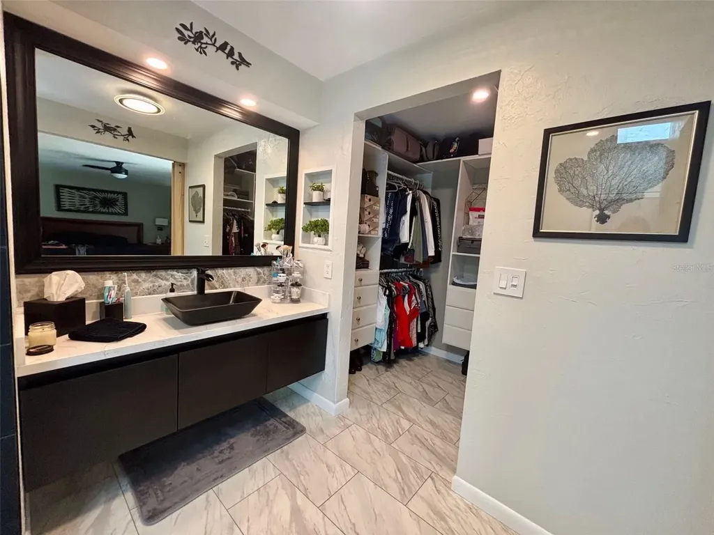 4501 NW 43rd Place Gainesville FL 32606