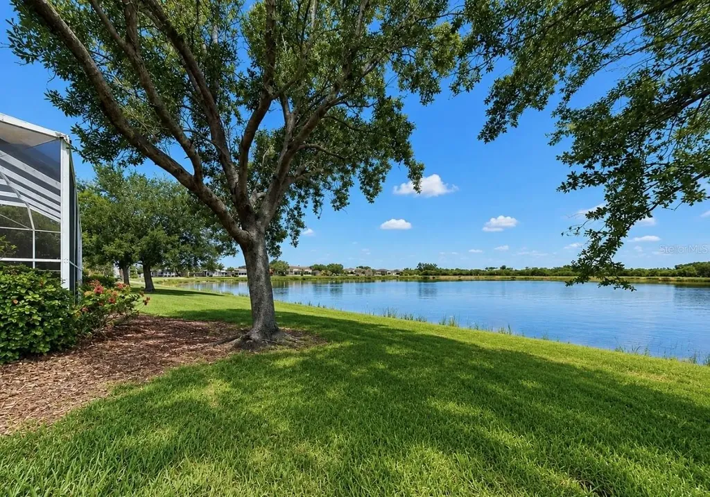 827 Seminole Sky Drive Ruskin FL 33570