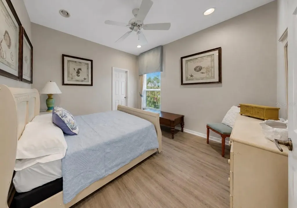 827 Seminole Sky Drive Ruskin FL 33570