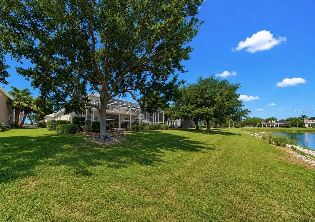 827 Seminole Sky Drive Ruskin FL 33570
