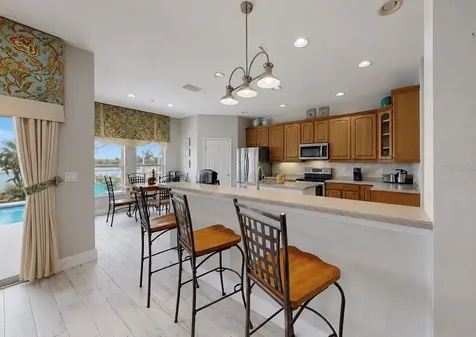 827 Seminole Sky Drive Ruskin FL 33570
