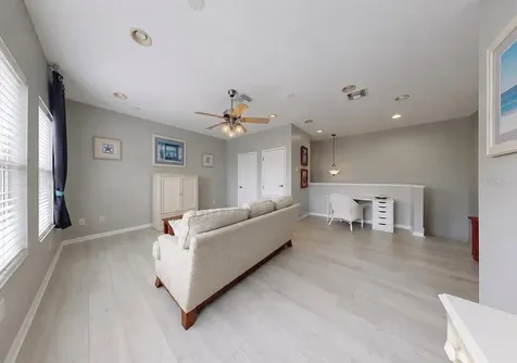 827 Seminole Sky Drive Ruskin FL 33570