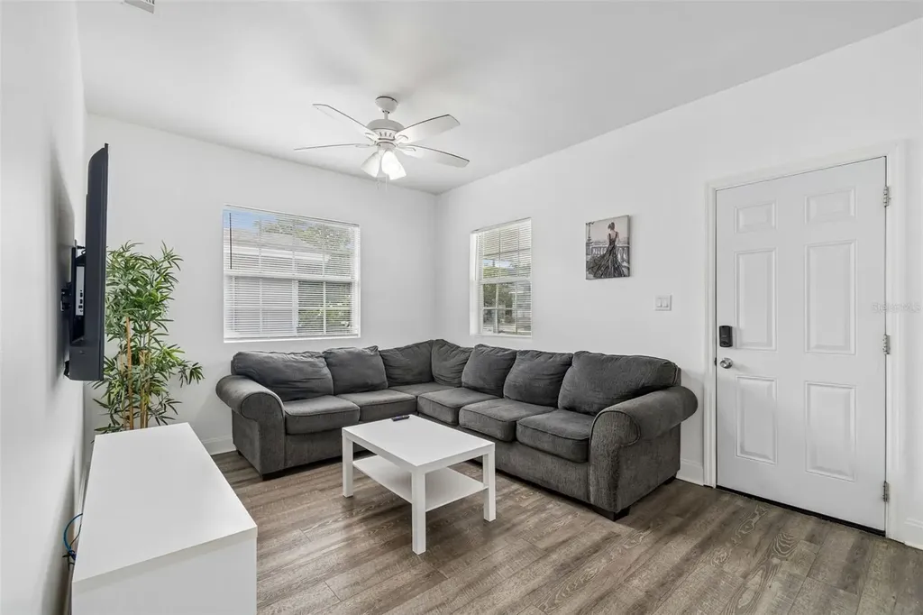1406 E 23rd Avenue Tampa FL 33605