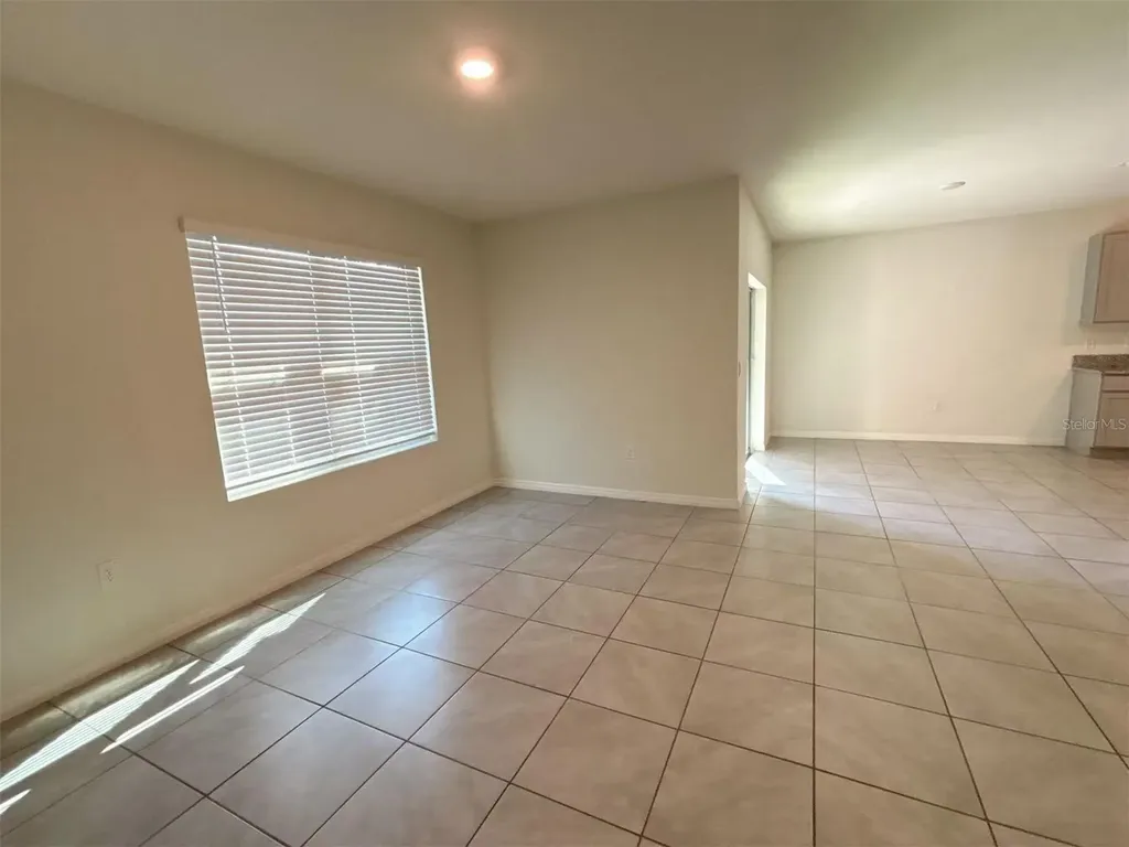 500 Hickory Course Loop Ocala FL 34472
