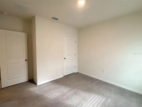 500 Hickory Course Loop Ocala FL 34472