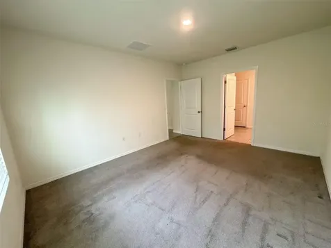 500 Hickory Course Loop Ocala FL 34472