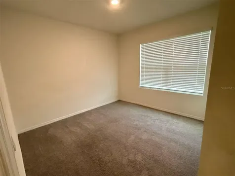 500 Hickory Course Loop Ocala FL 34472