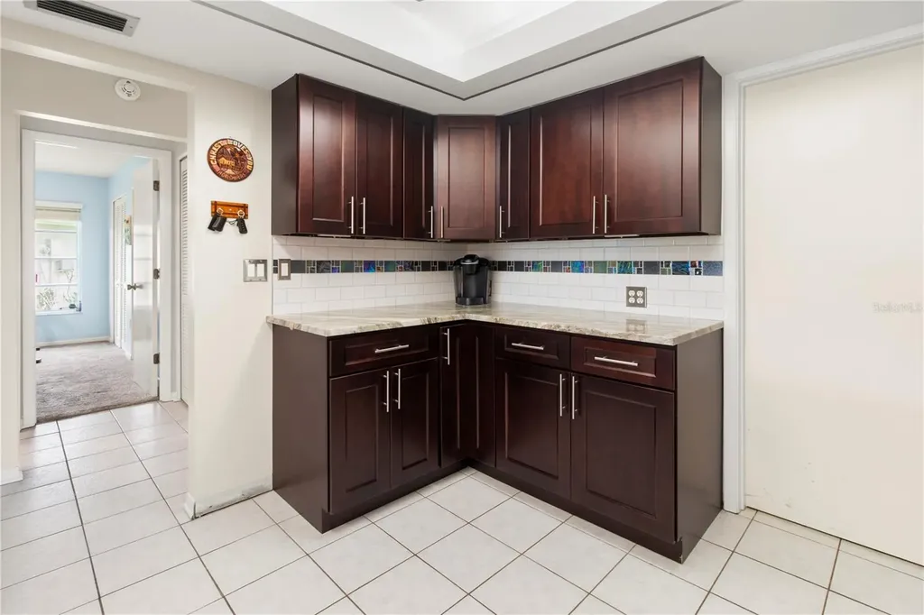 4136 Bowling Green Circle Sarasota FL 34233