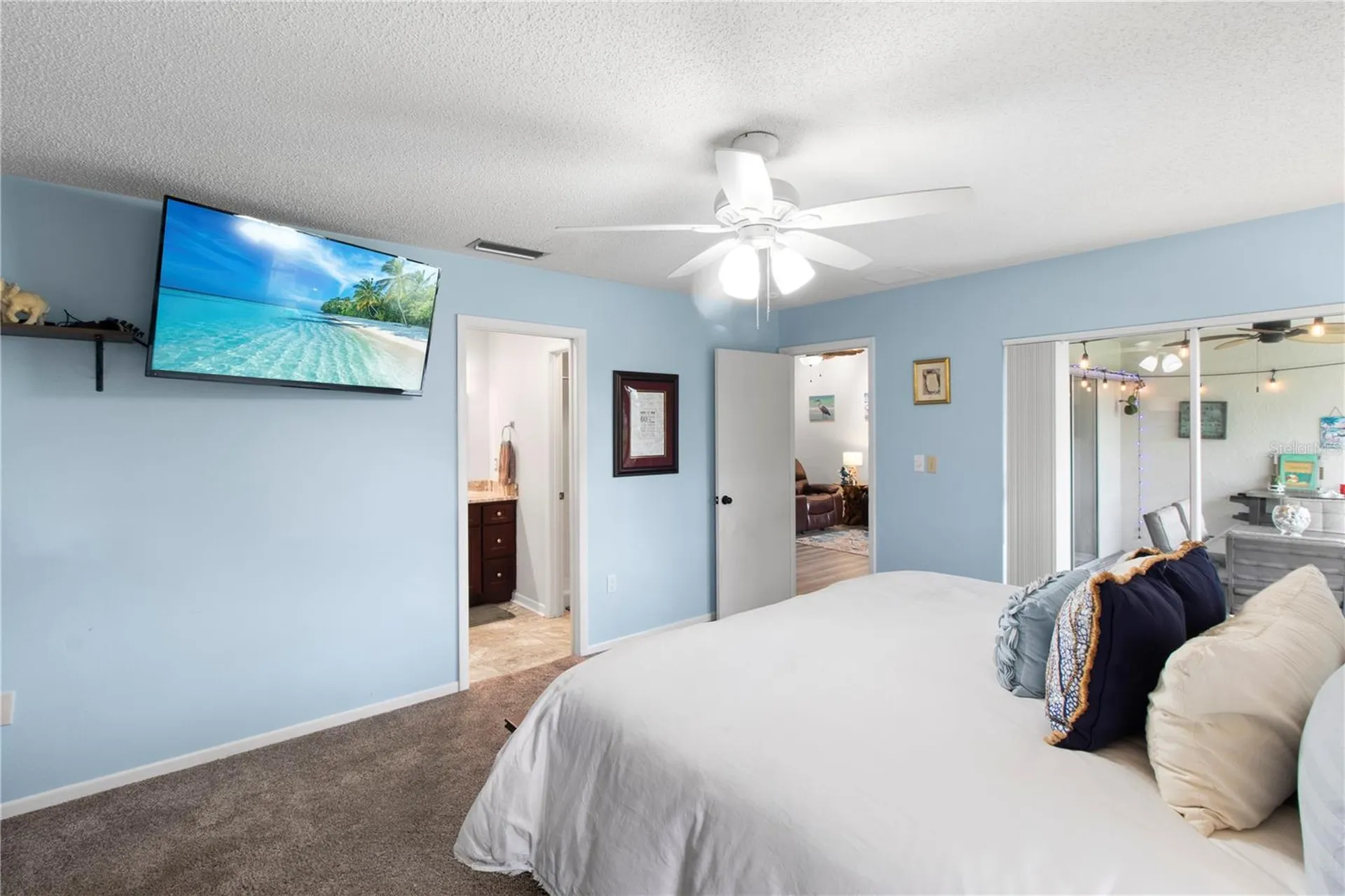 4136 Bowling Green Circle Sarasota FL 34233