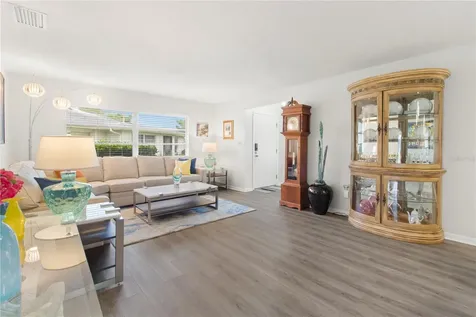4136 Bowling Green Circle Sarasota FL 34233