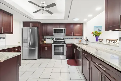 4136 Bowling Green Circle Sarasota FL 34233