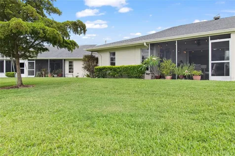4136 Bowling Green Circle Sarasota FL 34233
