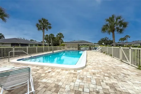 4136 Bowling Green Circle Sarasota FL 34233