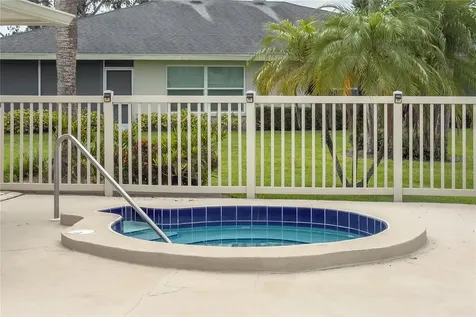4136 Bowling Green Circle Sarasota FL 34233