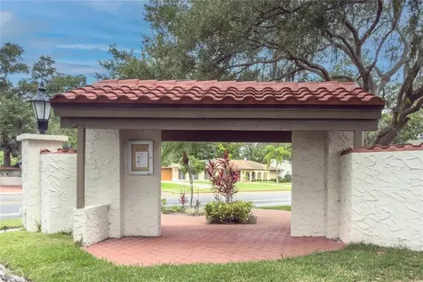 4136 Bowling Green Circle Sarasota FL 34233
