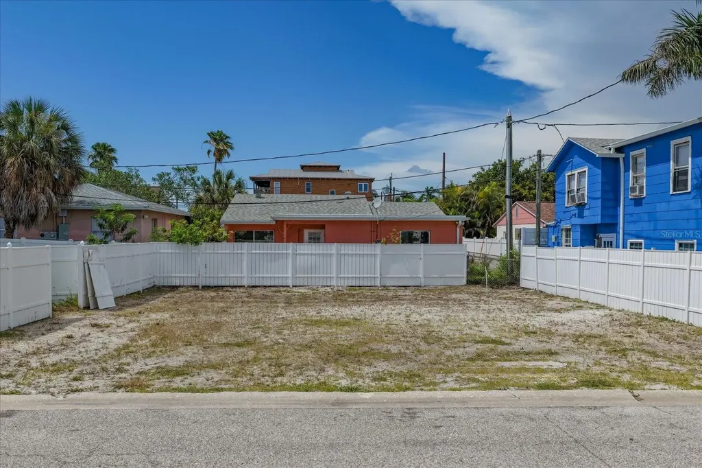 122 87th Avenue Treasure Island FL 33706