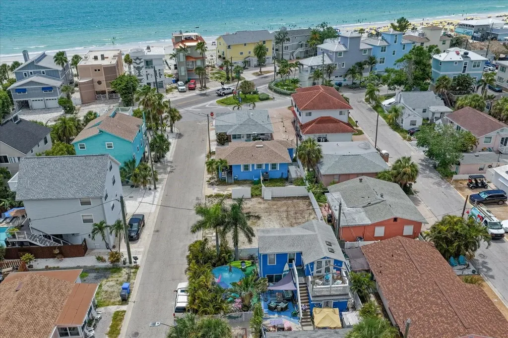 122 87th Avenue Treasure Island FL 33706