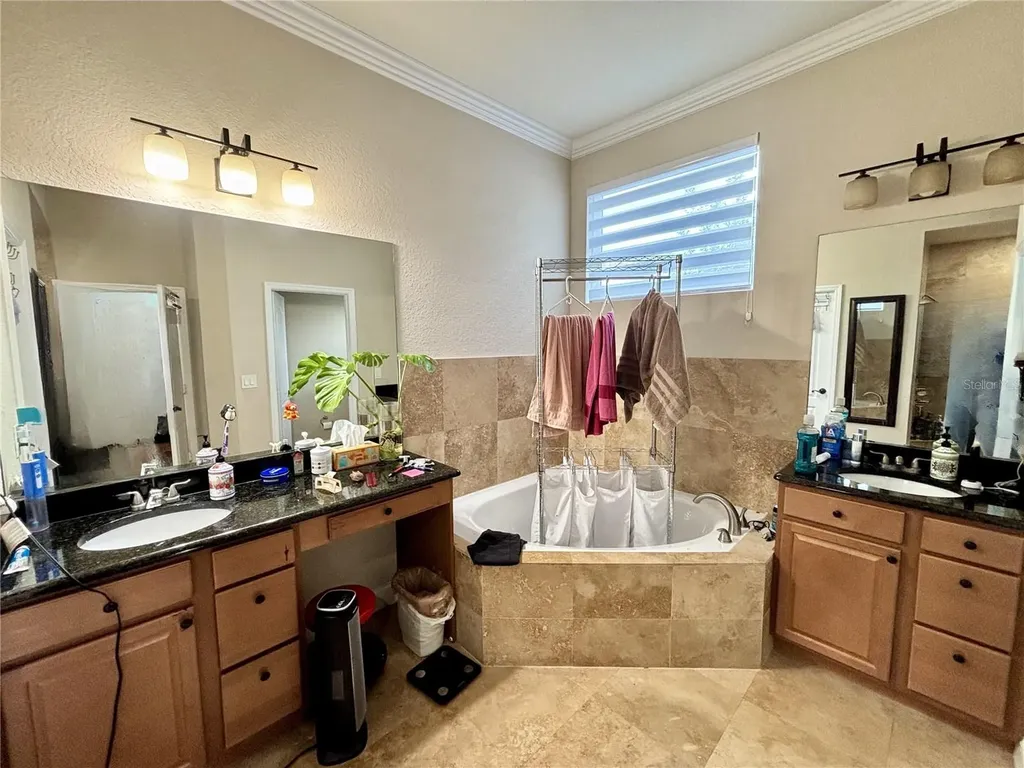 2671 NW 147 Street Newberry FL 32669