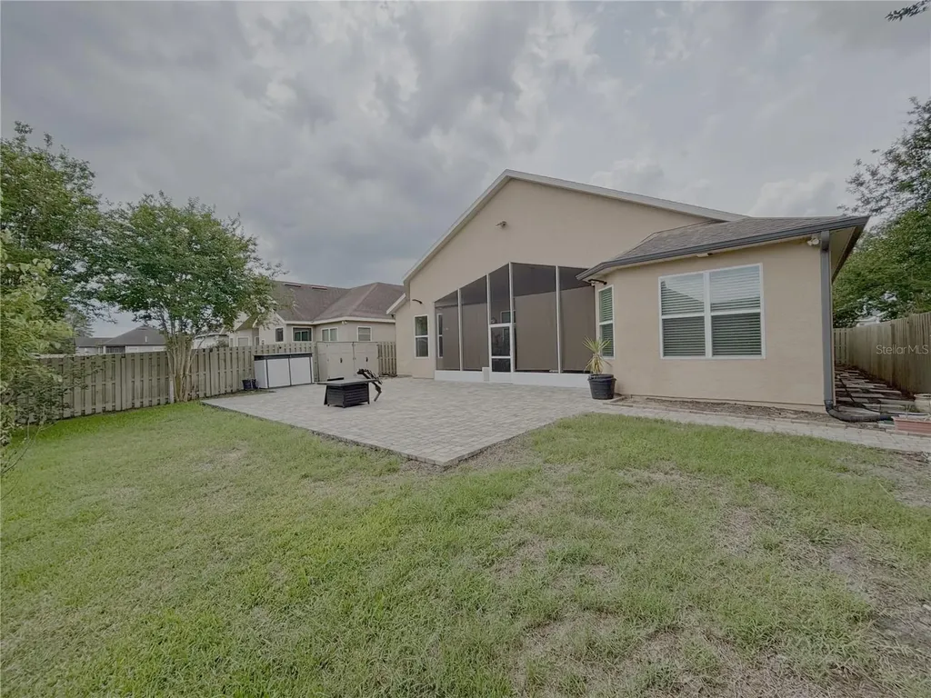2671 NW 147 Street Newberry FL 32669