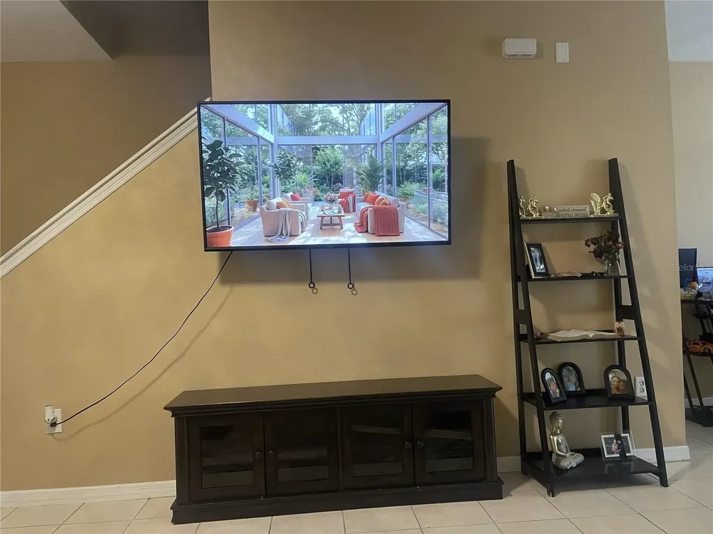 11517 Declaration Drive Tampa FL 33635
