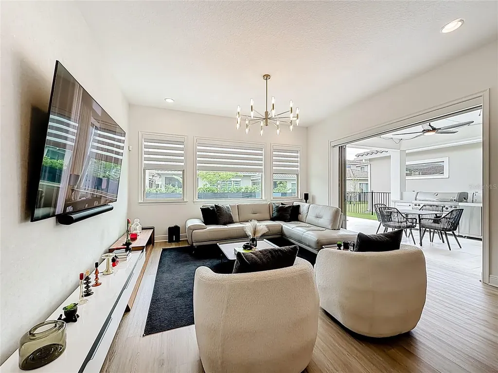 13130 Weaver Avenue Orlando FL 32832