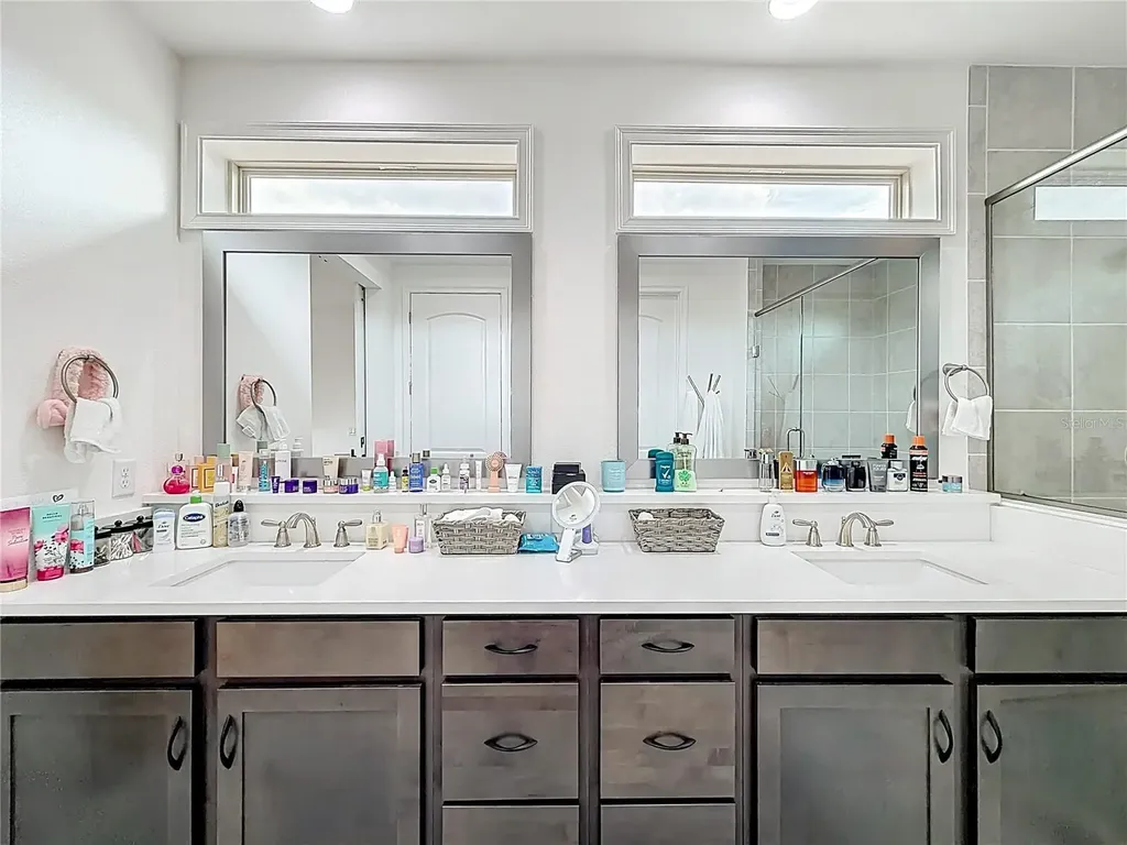 13130 Weaver Avenue Orlando FL 32832