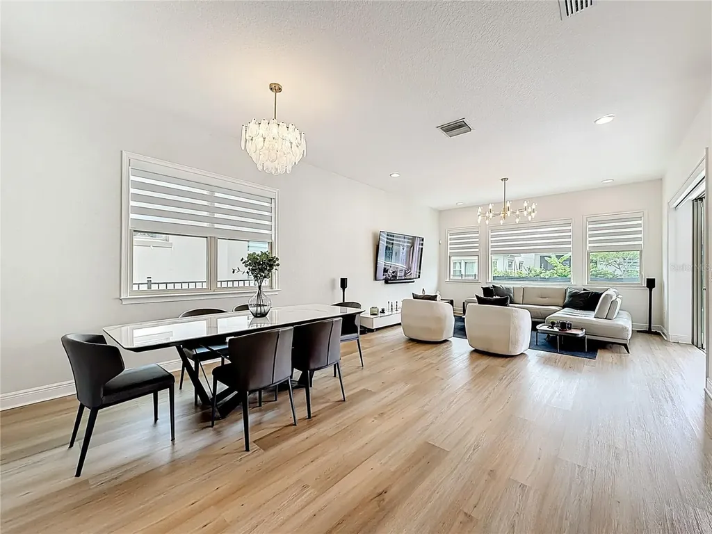 13130 Weaver Avenue Orlando FL 32832