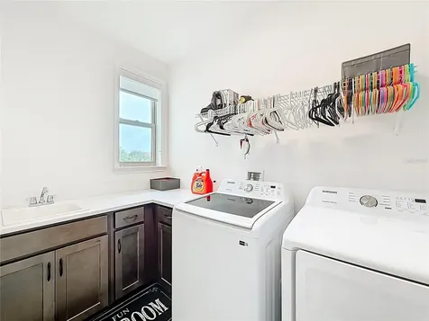 13130 Weaver Avenue Orlando FL 32832