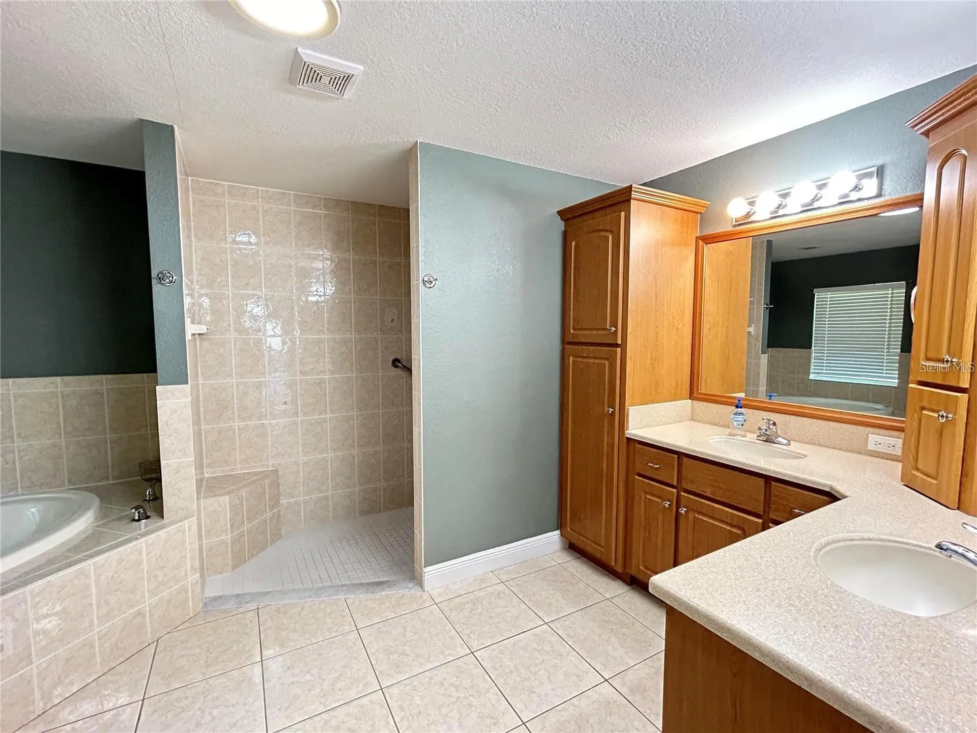 1921 Flower Terrace Sebring FL 33875