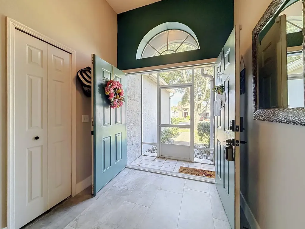 527 Dominish Estates Drive Apopka FL 32712