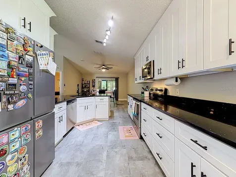 527 Dominish Estates Drive Apopka FL 32712