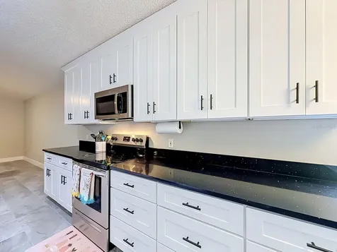 527 Dominish Estates Drive Apopka FL 32712