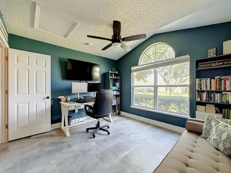 527 Dominish Estates Drive Apopka FL 32712