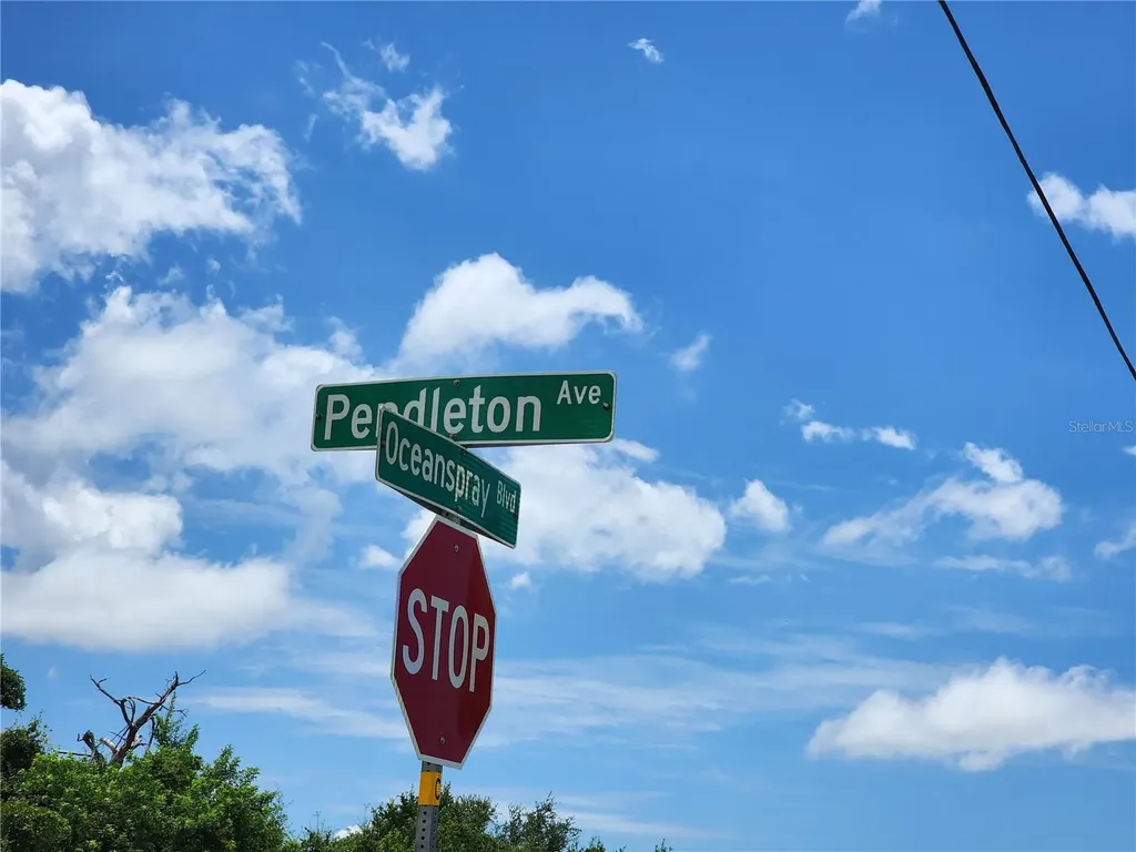 11256 Pendleton Avenue Englewood FL 34224