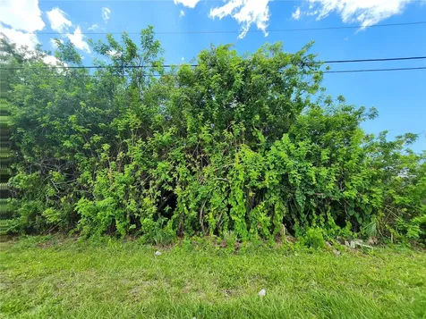 11256 Pendleton Avenue Englewood FL 34224