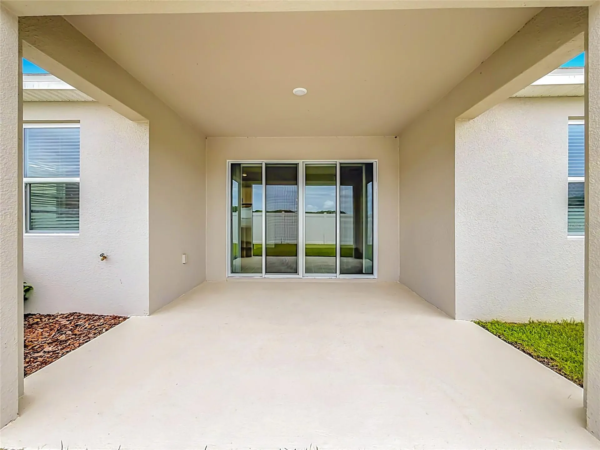 147 Waterstone Loop Tavares FL 32778