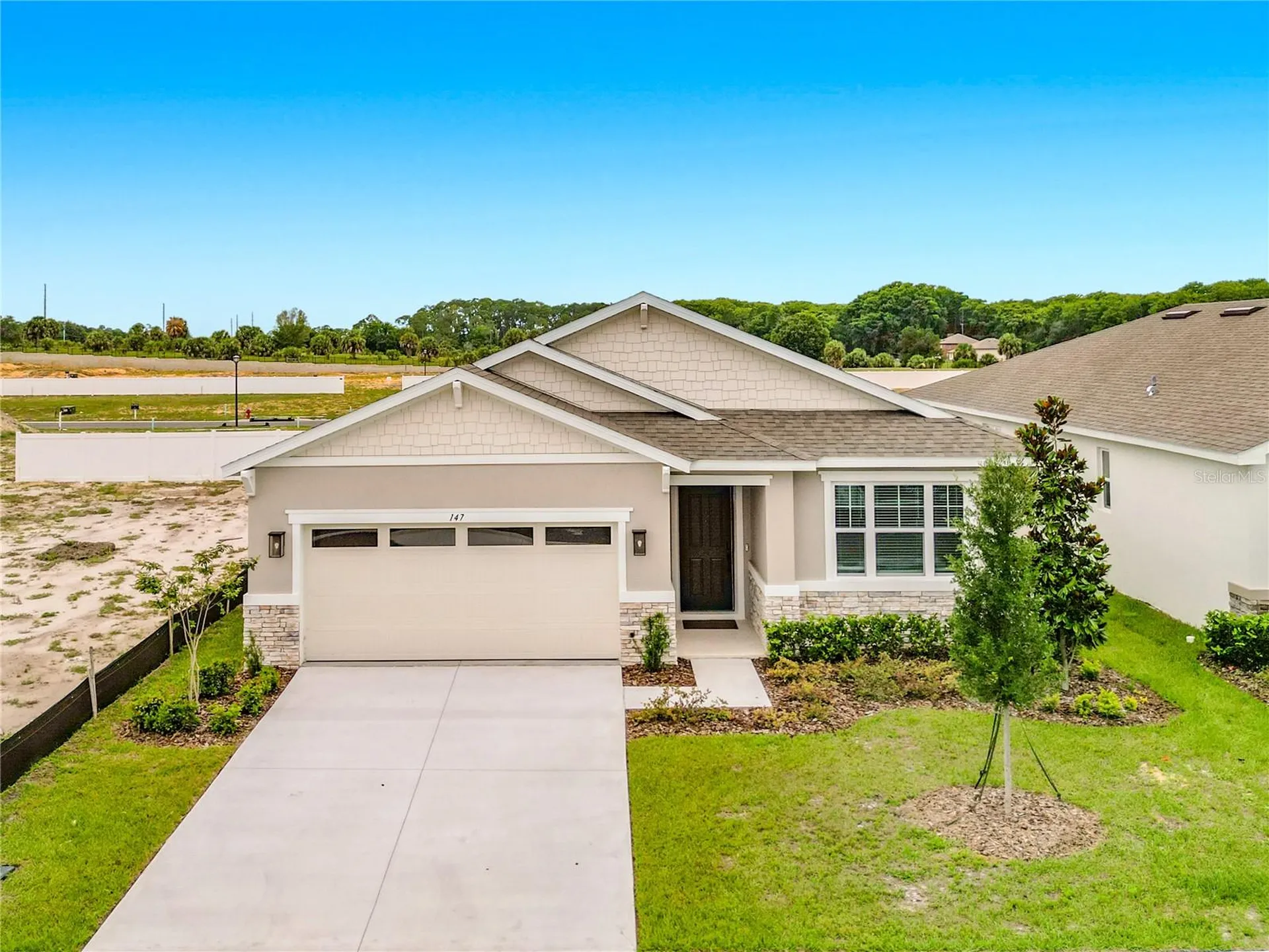 147 Waterstone Loop Tavares FL 32778
