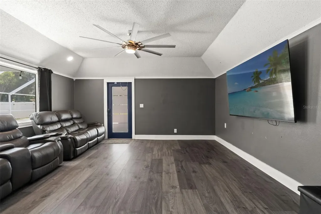 8014 N Habana Avenue Tampa FL 33614