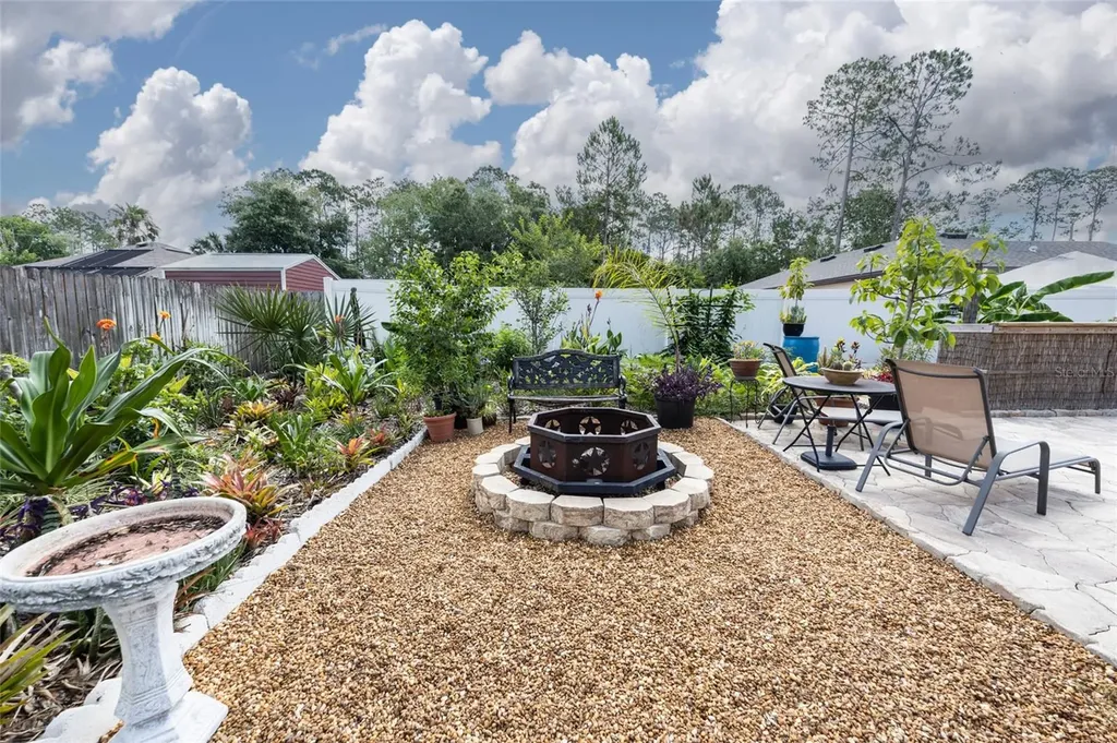 3 Poindexter Lane Palm Coast FL 32164