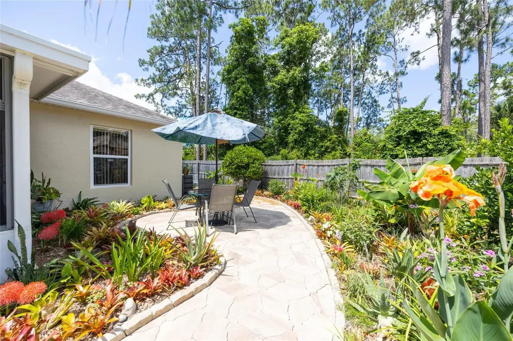 3 Poindexter Lane Palm Coast FL 32164